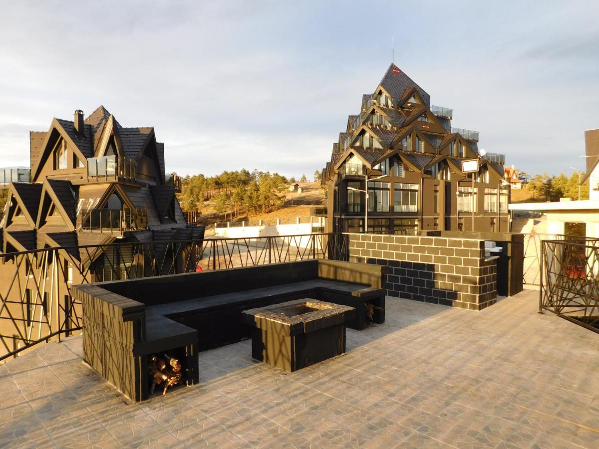 Vila Onyx Divcibare Luaran gambar