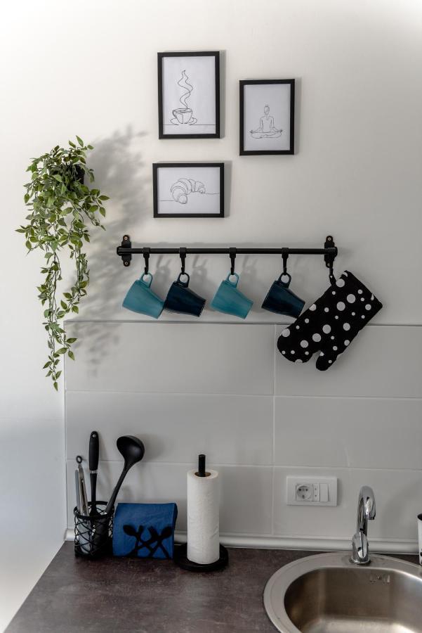 Vila Onyx Divcibare Luaran gambar