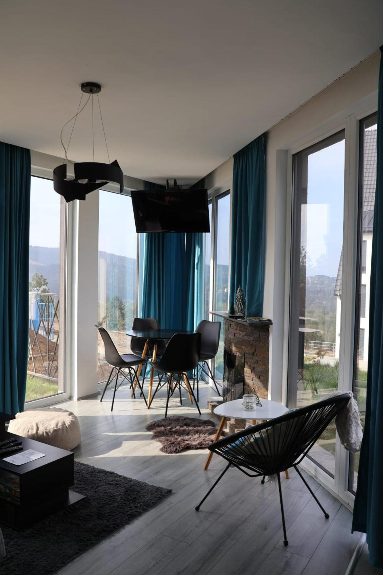 Vila Onyx Divcibare Luaran gambar